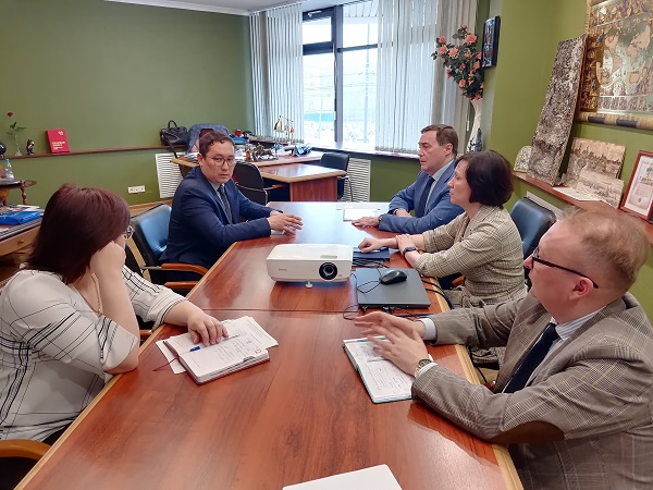 В ТПП прошла встреча с новым руководителем Центра развития предпринимательства Коми Алексеем Бельтрековым