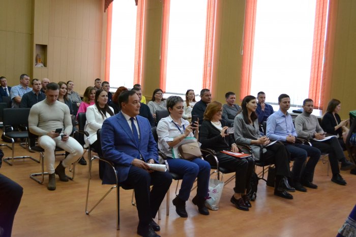 Руководитель ТПП Коми Юрий Колмаков принял участие во встрече с предпринимателями Прилузского района
