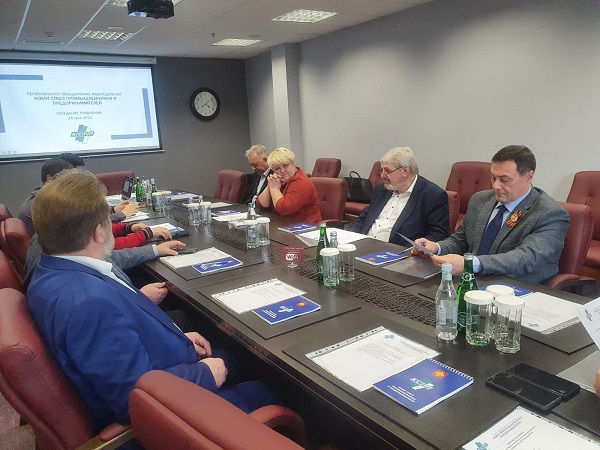 Юрий Колмаков принял участие в первом заседании Правления Коми Союза промышленников и предпринимателей