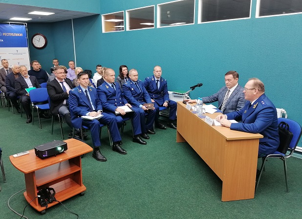 В ТПП лесопромышленники обсудили с представителями прокуратуры Коми вопросы доступности лесного хозяйства и меры господдержки