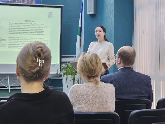Предприниматели Сыктывкара вместе с налоговой службой обсудили реформу упрощенной системы налогообложения