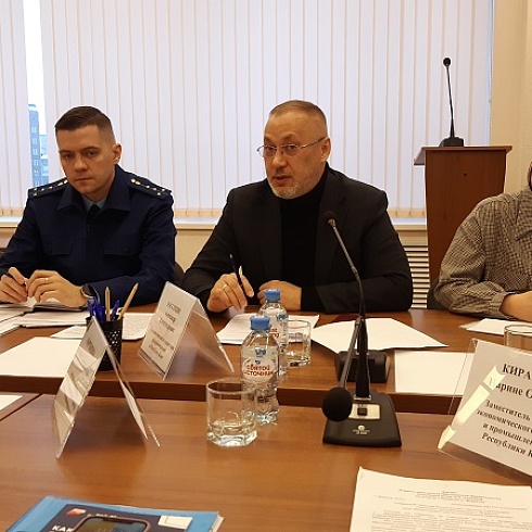 Прокурор Коми Николай Егоров провел рабочую встречу и ответил на вопросы предпринимателей Воркуты