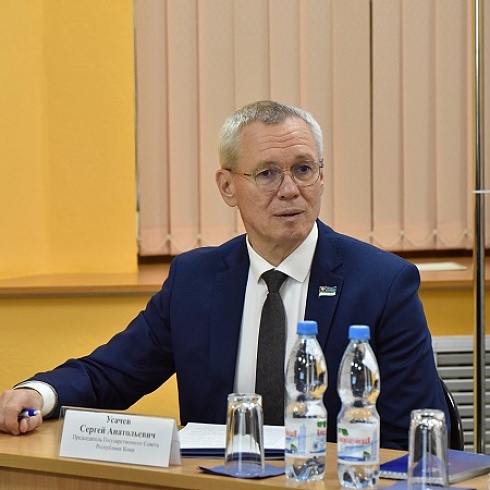 Депутат Государственной Думы России Сергей Морозов встретился с представителями деловых общественных объединений Коми на площадке республиканской Торгово-промышленной палаты