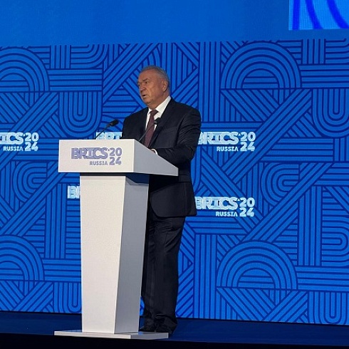 В Москве, в Центре международной торговли, проходит Деловой совет БРИКС