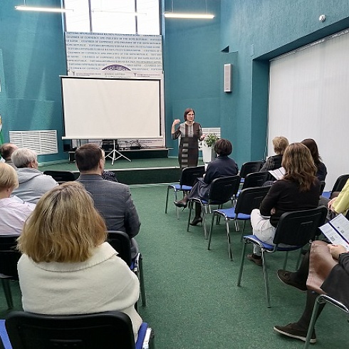 Представитель республиканского Избиркома проинформировала коллектив ТПП Коми о выборах Президента РФ