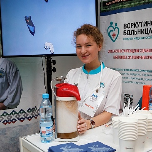 Выставка «Достояние Севера-2022» представила 191 участника и 350 артистов на площади в  10 тысяч квадратных метров