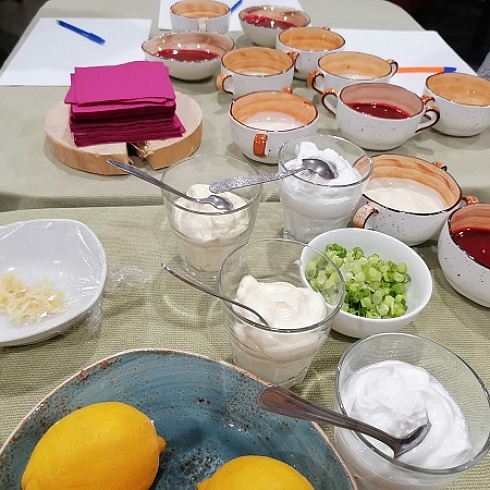 В кафе "Меркурий" ТПП Коми прошел первый мастер-класс по соусам