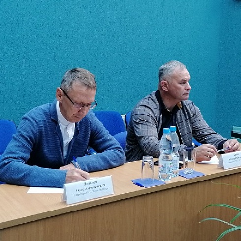 В ТПП Коми состоялась рабочая встреча представителей «Лесного эталона» с МОД «Коми войтыр»