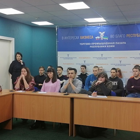 Предпринимателям и студентам рассказали об интеграции геоинформационных технологий в производстве