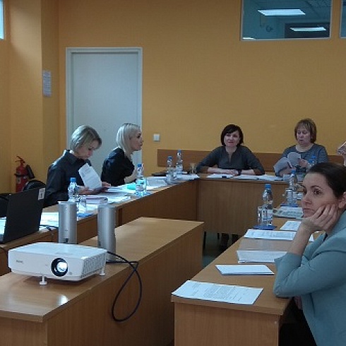 В ТПП Коми рассмотрели заявки претендентов на «Золотого Меркурия» из сферы услуг и семейных компаний