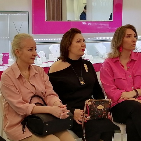 Предпринимательницы Сыктывкара встретились в торговом центре «Валдай» 