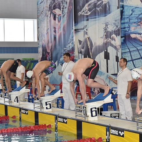 Юрий Колмаков принял участие в церемонии открытия чемпионата и первенства Республики Коми по плаванию