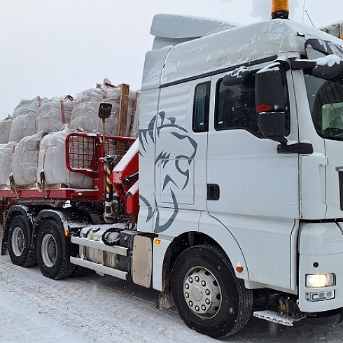 «Комилесбизнес» запустил новый пеллетный завод в Усть-Куломском районе Коми