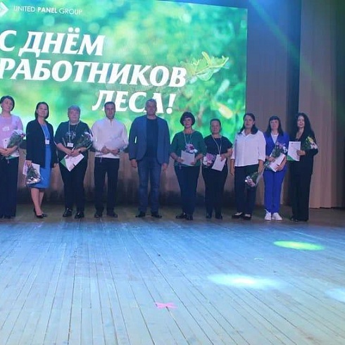 Юрий Колмаков принял участие в праздничных мероприятиях, посвященных Дню работника леса на ООО «Жешартский ЛПК»