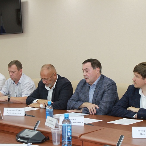 В Госсовете Коми обсудили поддержку малого и среднего бизнеса