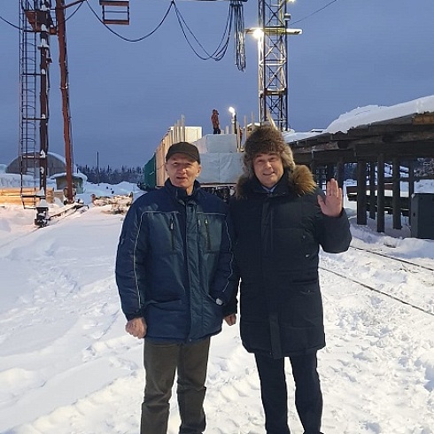 Юрий Колмаков c рабочим визитом посетил лесозаготовительное предприятие «Комилесбизнес» 