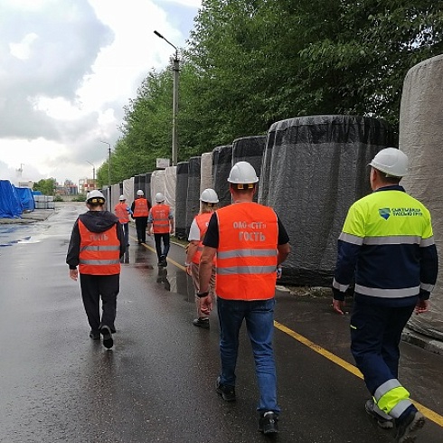 "Сыктывкар Тиссью Груп" провел экскурсию по производству для участников первого практического семинара "От леса до магазина"