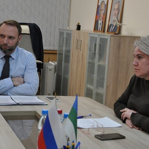 Регинвест группа бизнес-сообщества Коми провела рабочую встречу в минэкономразвития и промышленности республики