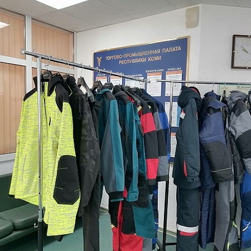 Производственникам Коми представили средства индивидуальной защиты отечественного производства