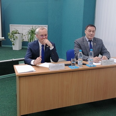 В ТПП Коми состоялась рабочая встреча представителей малого бизнеса с председателем Госсовета Коми Сергеем Усачевым