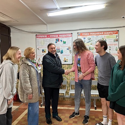 Председатель Попечительского совета Сыктывкарского госуниверситета Юрий Колмаков встретился со студентами