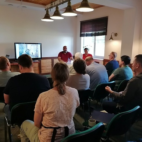 В Коми представителям федерального ритейла рассказали об ответственном лесоуправлении