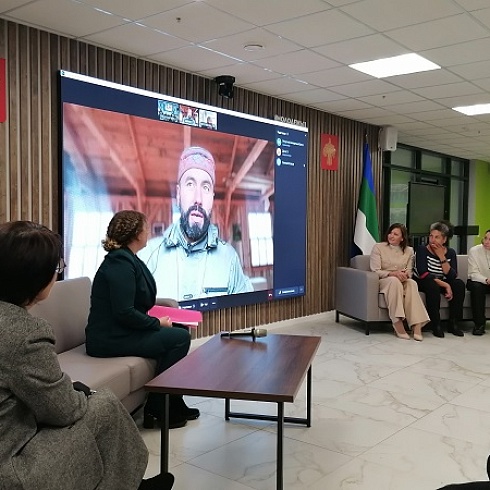 Предприниматели Коми, Башкирии, Карелии и Якутии рассказали студентам вузов и сузов Сыктывкара как зарабатывать на этнобизнесе