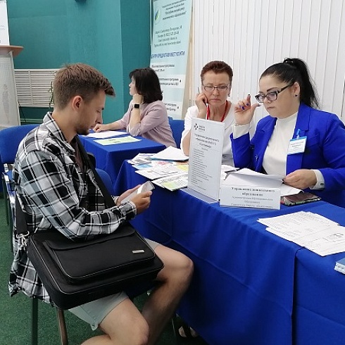 На площадке ТПП Коми дан старт республиканской ярмарке трудоустройства «Работа России. Время возможностей»