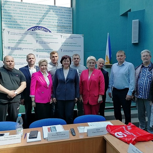 Состоялась деловая встреча с представителями автосервисов