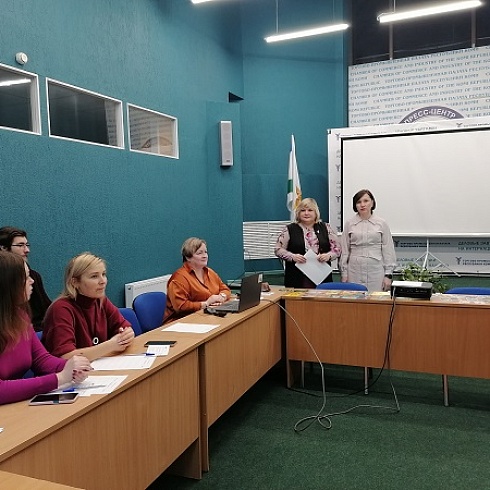 В ТПП Коми предпринимательницам рассказали о «подводных камнях» пенсионной системы