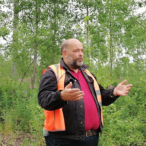 Участникам семинара "От леса до магазина" показали сертифицированный лесной участок "Жешартского ЛПК" 