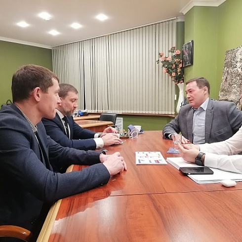 В ТПП Коми прошла рабочая встреча с министром здравоохранения Коми Игорем Дягилевым и руководителем «Мобильных решений»  Айратом Рамазановым