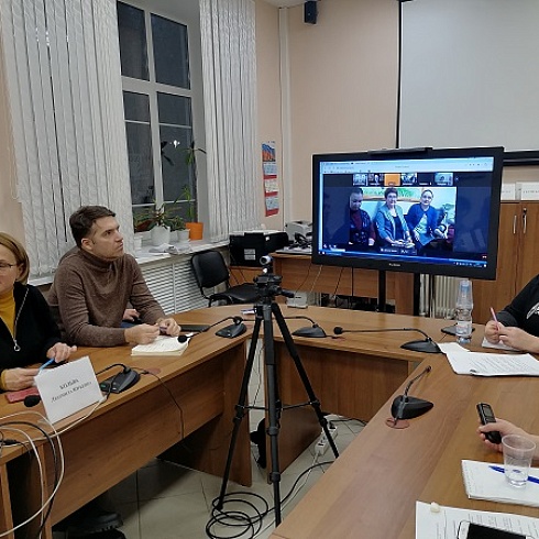 Бизнесу и представителям СМИ Коми разъяснили правила маркировки рекламы в интернете