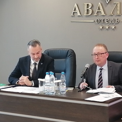 В Сыктывкаре проходит форум «Мой бизнес. Лесное законодательство. Переход от ЛесЕГАИС ко ФГИС ЛК»