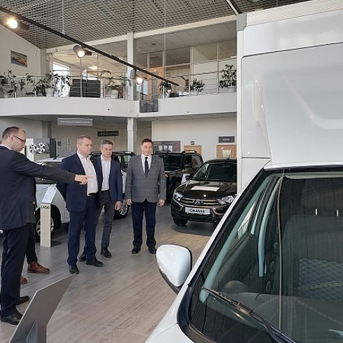 В Сыктывкаре начали принимать заявки на отечественные коммерческие автомобили повышенной грузовой вместимости