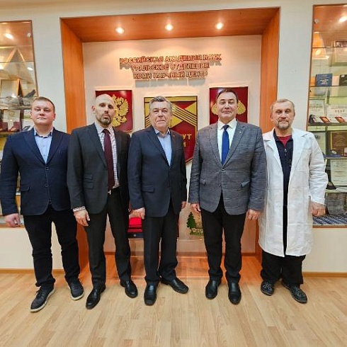 Дорожники заинтересовались инновационными разработками Института химии Коми научного центра