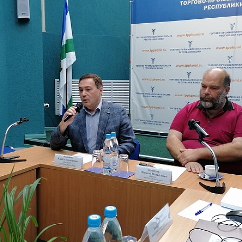 В ТПП Коми состоялась рабочая встреча представителей «Лесного эталона» с МОД «Коми войтыр»