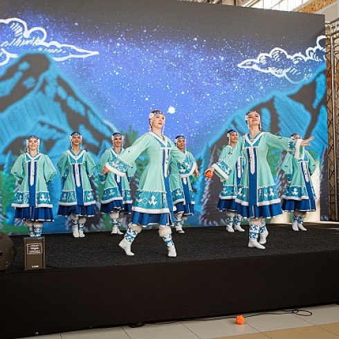 Выставка «Достояние Севера-2022» представила 191 участника и 350 артистов на площади в  10 тысяч квадратных метров