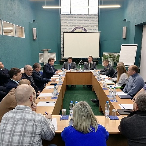 В ТПП Коми бизнес и территориальный отдел автодорнадзора по Коми обсудили вопросы деятельности перевозчиков пассажиров и багажа автотранспортом