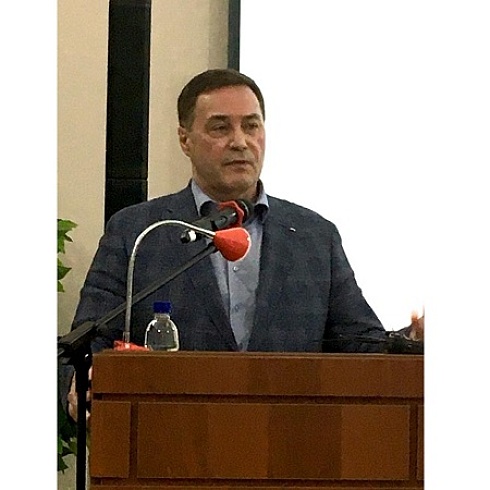 Администрация Сосногорска поздравила предпринимателей района с Днем российского предпринимательства