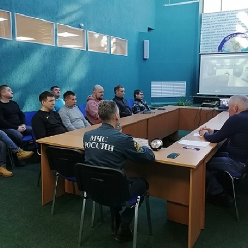 В ТПП Главное управление МЧС России по Коми провело ВКС для бизнеса в рамках учений «Безопасная Арктика-2023»