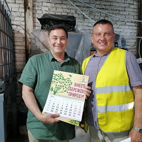 В Сыктывкаре из переработанной стеклотары начали изготавливать полимерпесчаные изделия