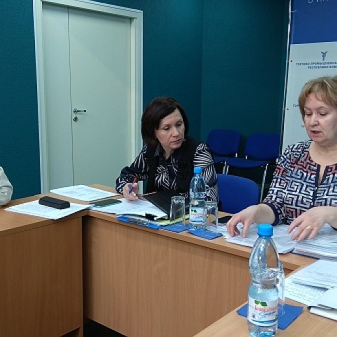 В ТПП Коми рассмотрели заявки претендентов на «Золотого Меркурия» среди предприятий-экспортёров и муниципалитетов республики 