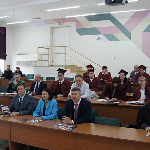 В Сыктывкарском госуниверситете состоялось заседание Ученого совета