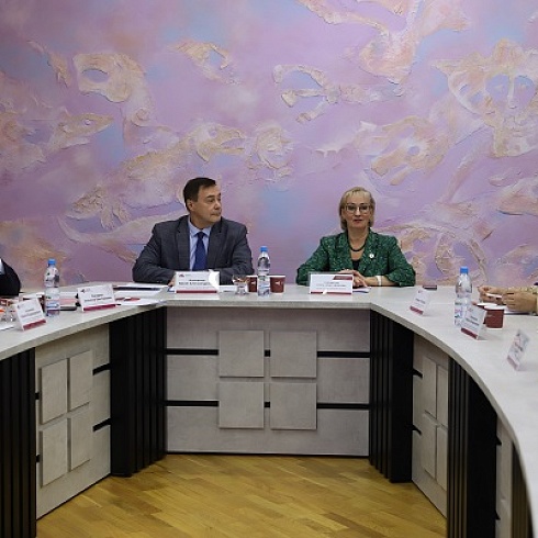 В СГУ состоялось заседание Попечительского совета