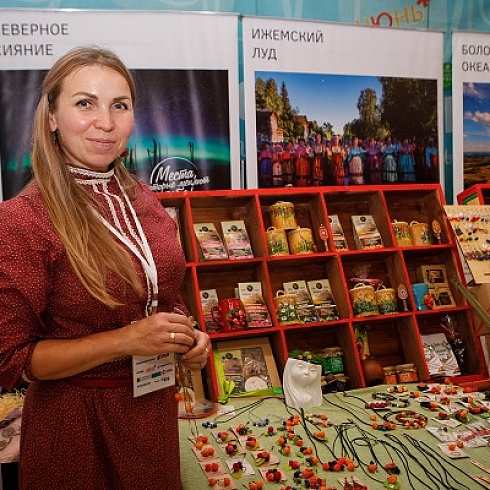 Выставка «Достояние Севера-2022» представила 191 участника и 350 артистов на площади в  10 тысяч квадратных метров