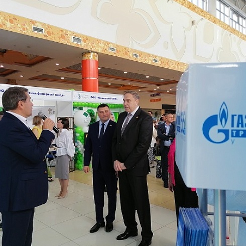 Выставка «Достояние Севера-2022» представила 191 участника и 350 артистов на площади в  10 тысяч квадратных метров