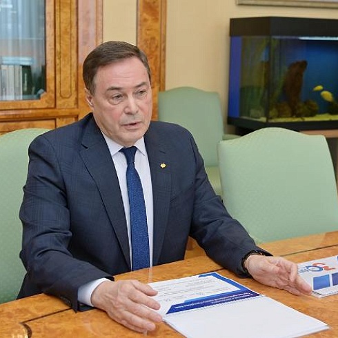 Ростислав Гольдштейн предложил бизнес-сообществу принять активное участие в проведении Года героев Коми и праздновании 80-летия Великой Победы